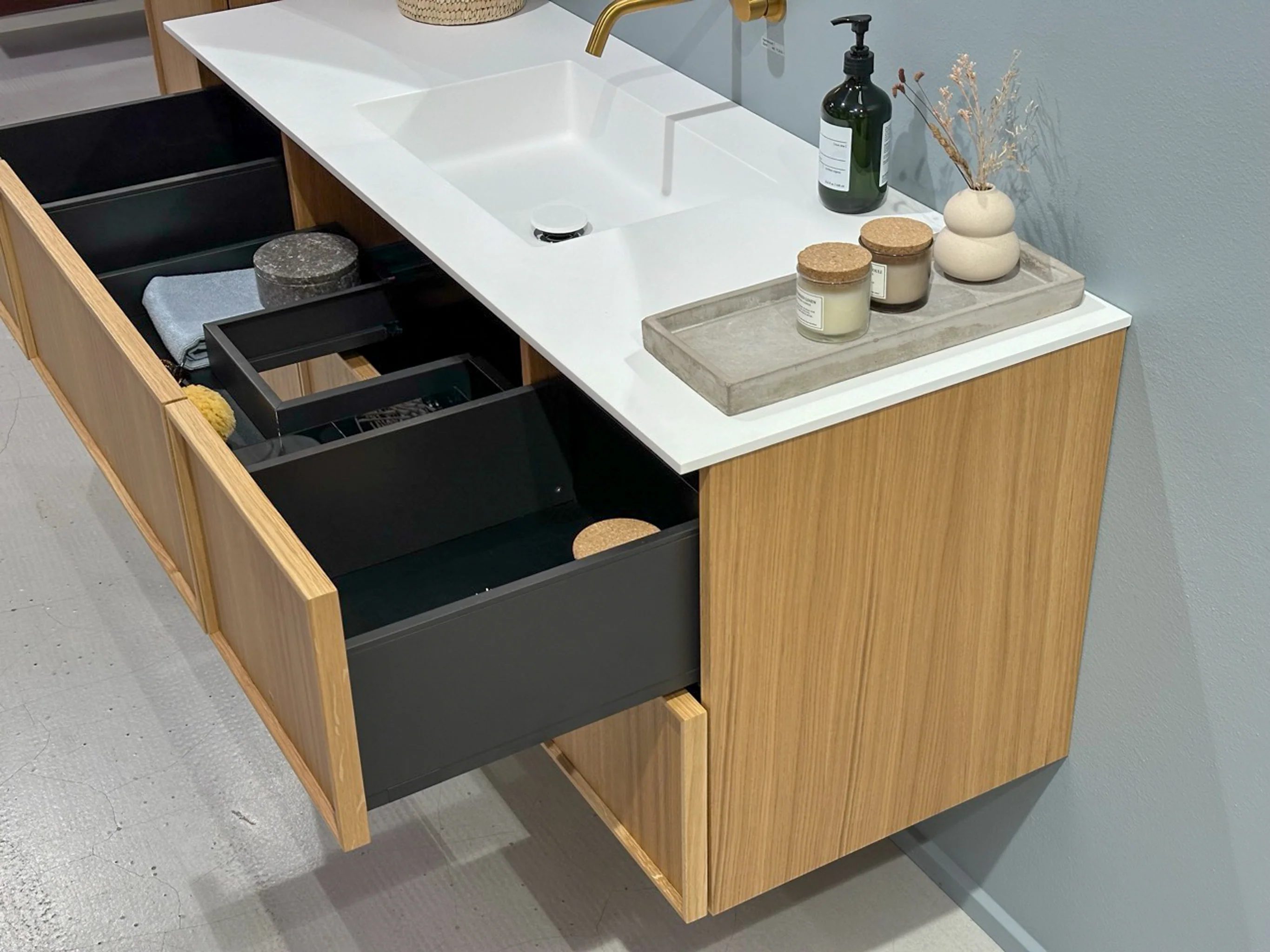Shaker Badmøbel i Eg, 140 cm - Vask Center - Image 10