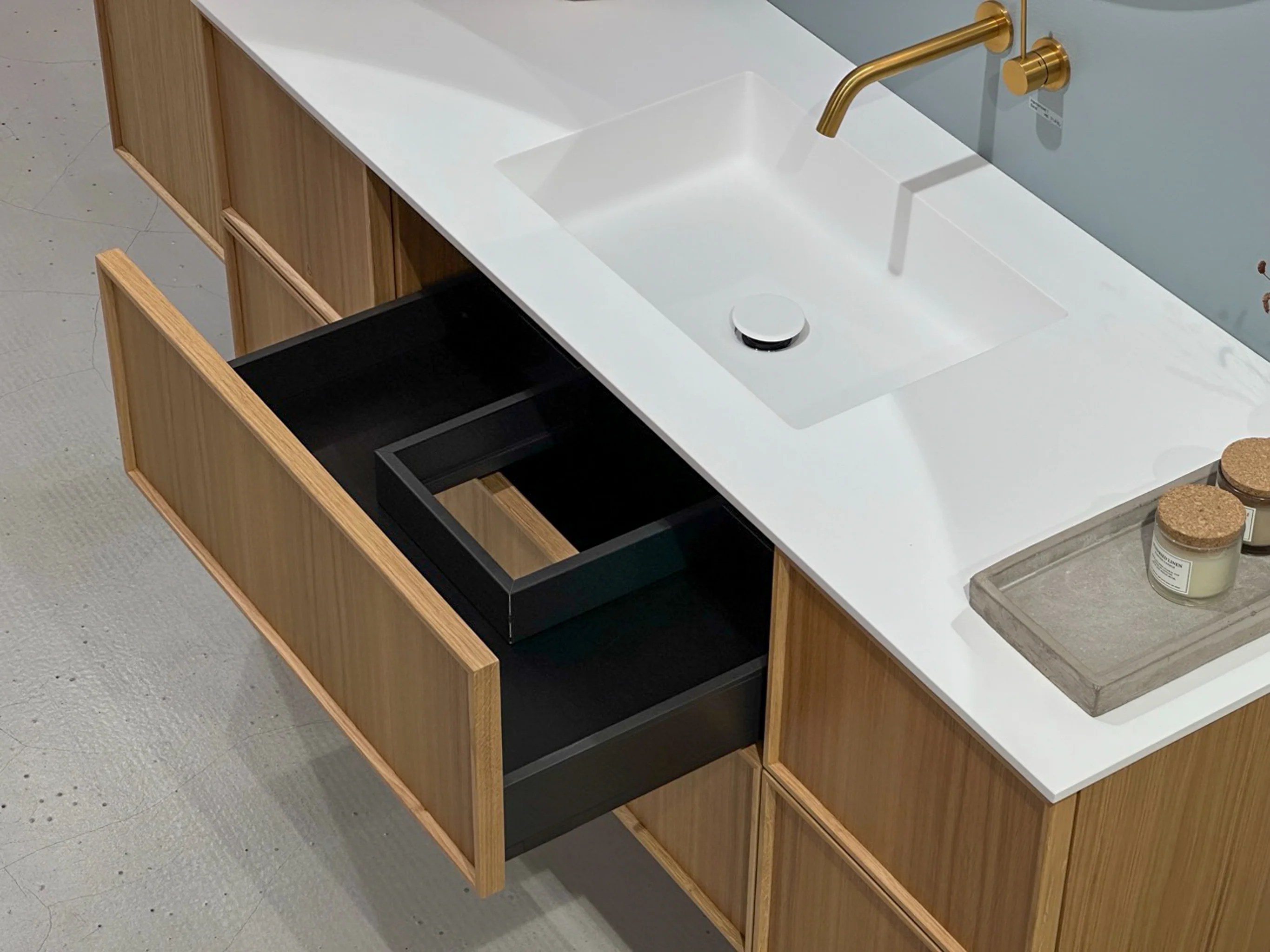 Shaker Badmøbel i Eg, 140 cm - Vask Center - Image 6
