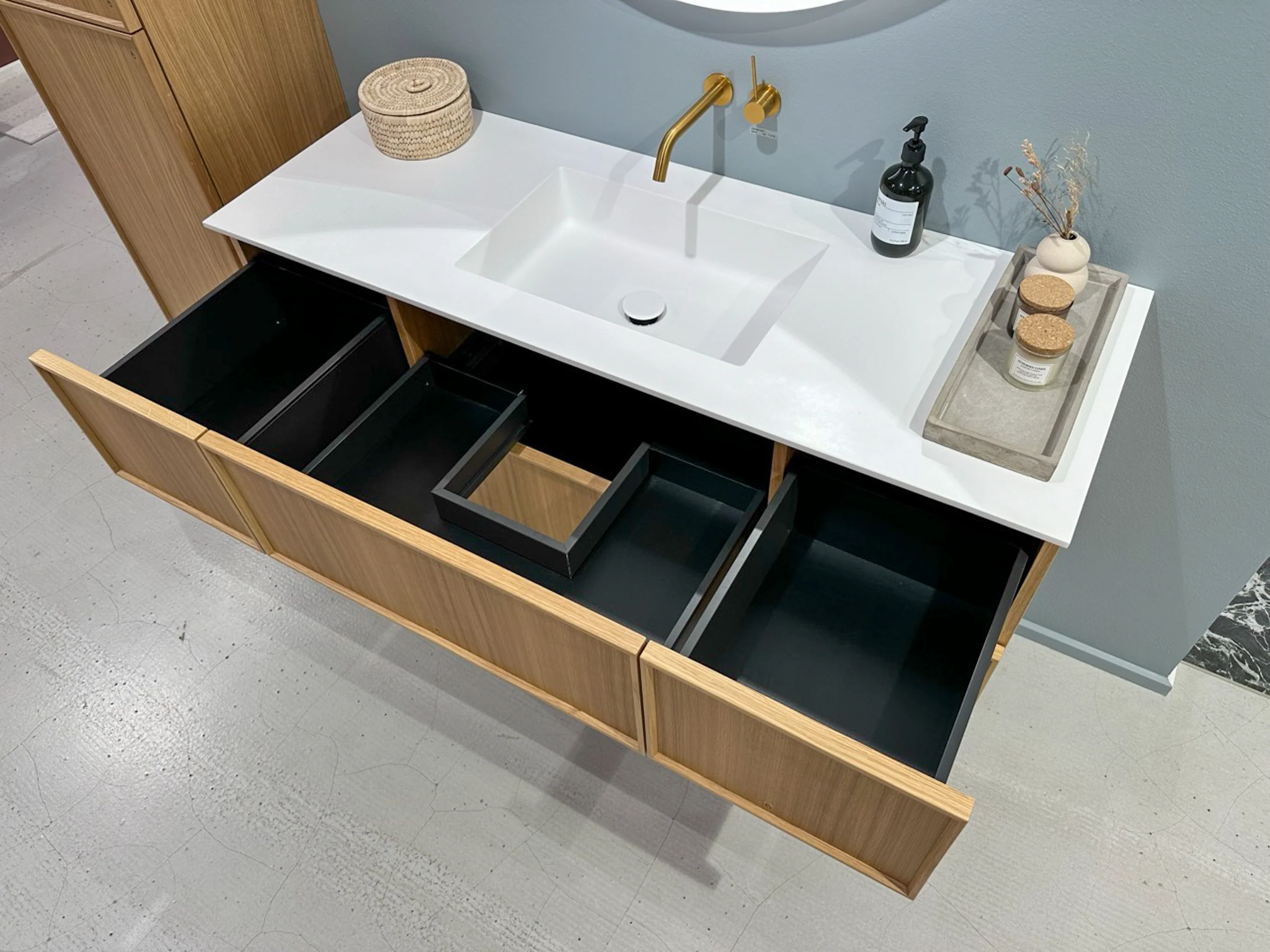 Shaker Badmøbel i Eg, 140 cm - Vask Center - Image 8