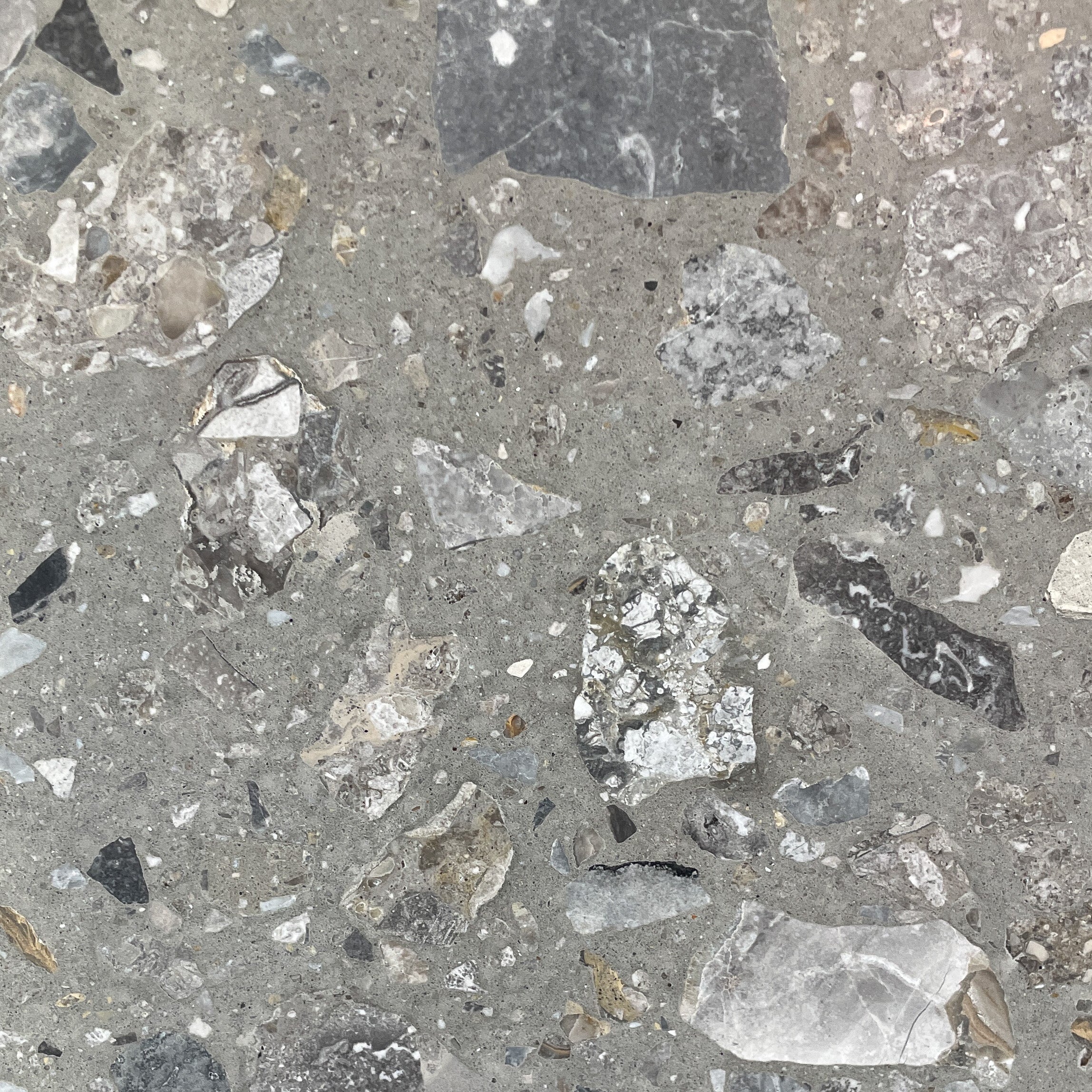 Terrazzo Classico 2.P med gråt mix Sokkelkant - Image 2