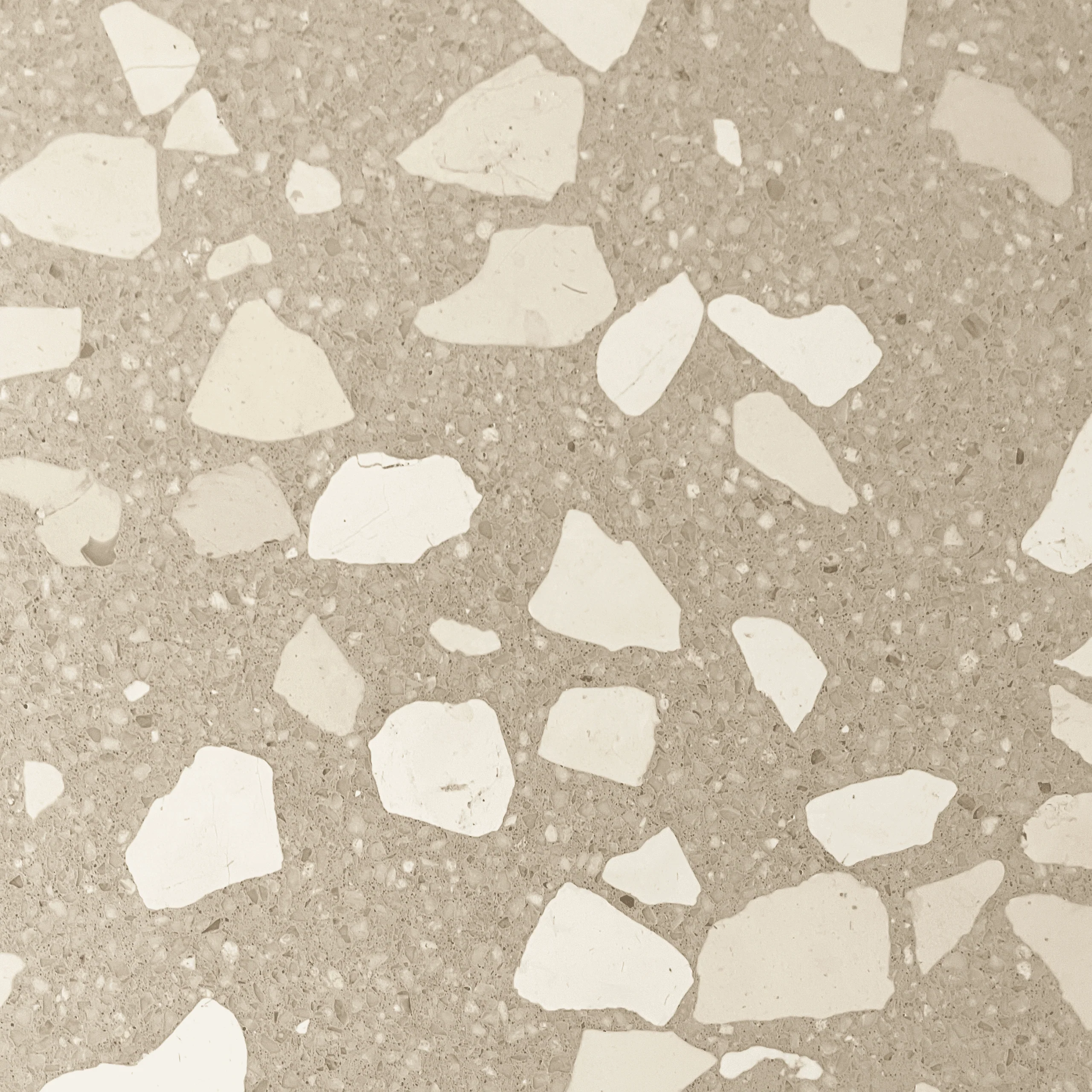 Terrazzo Raw 010 med lyse, beige sten - Image 2